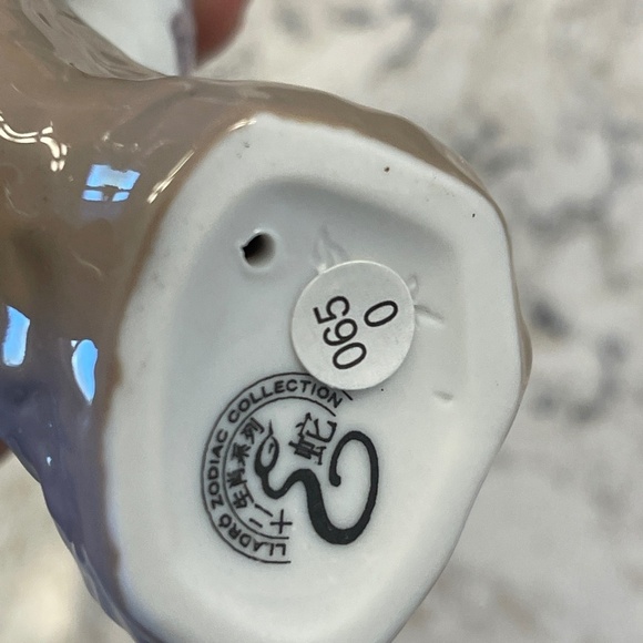 Lladro‎ -The Snake- The Chinese Zodiac Collection - Picture 8 of 15
